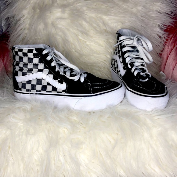 checkerboard platform vans